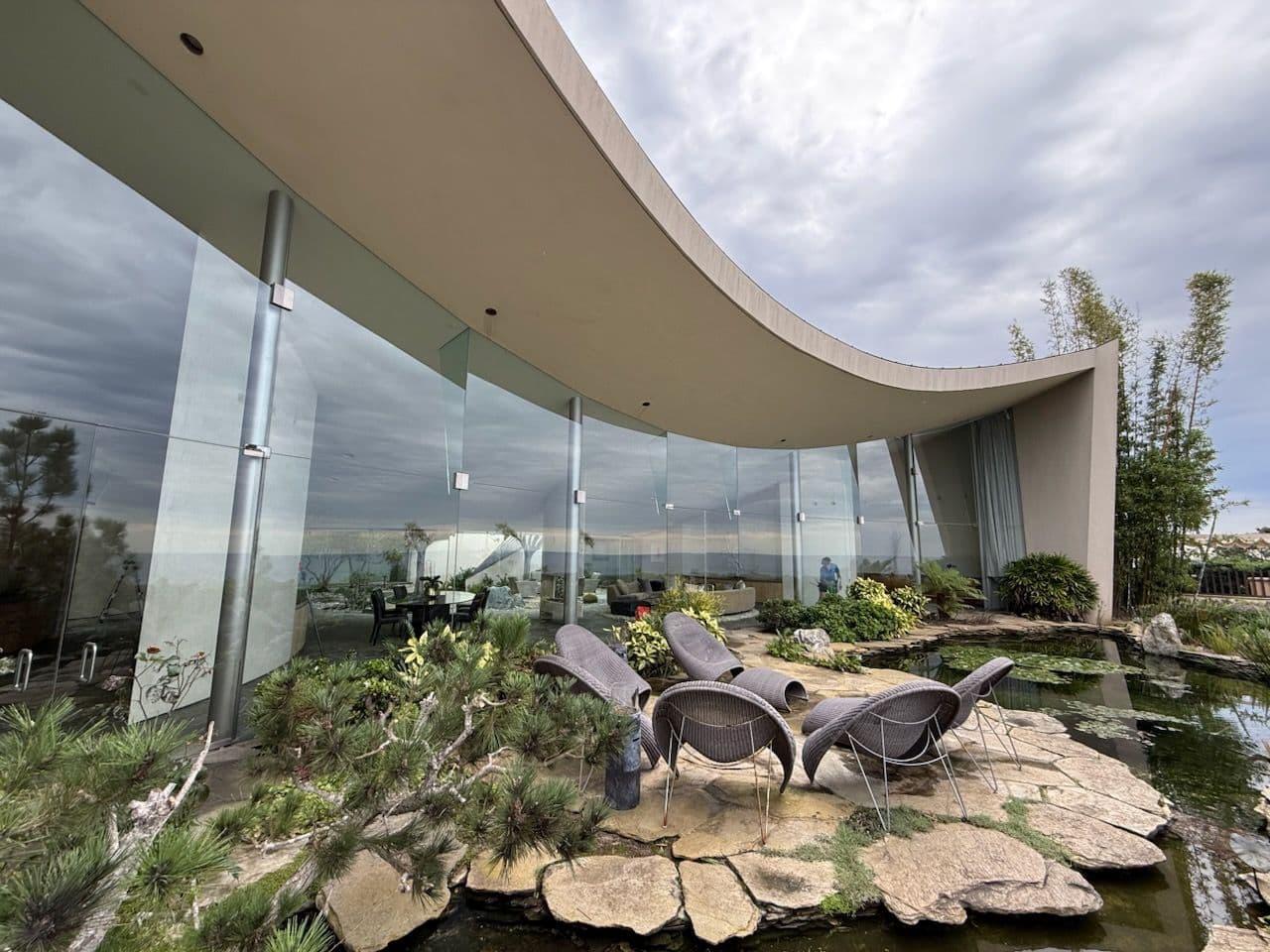 Expert Window Cleaning at La Jolla Home