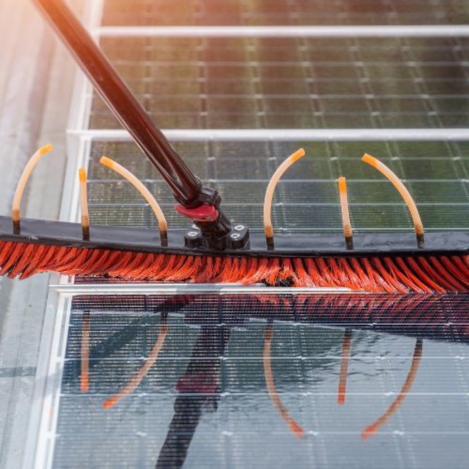 Best Brush for Cleaning Solar Panels Without Scratching Them image