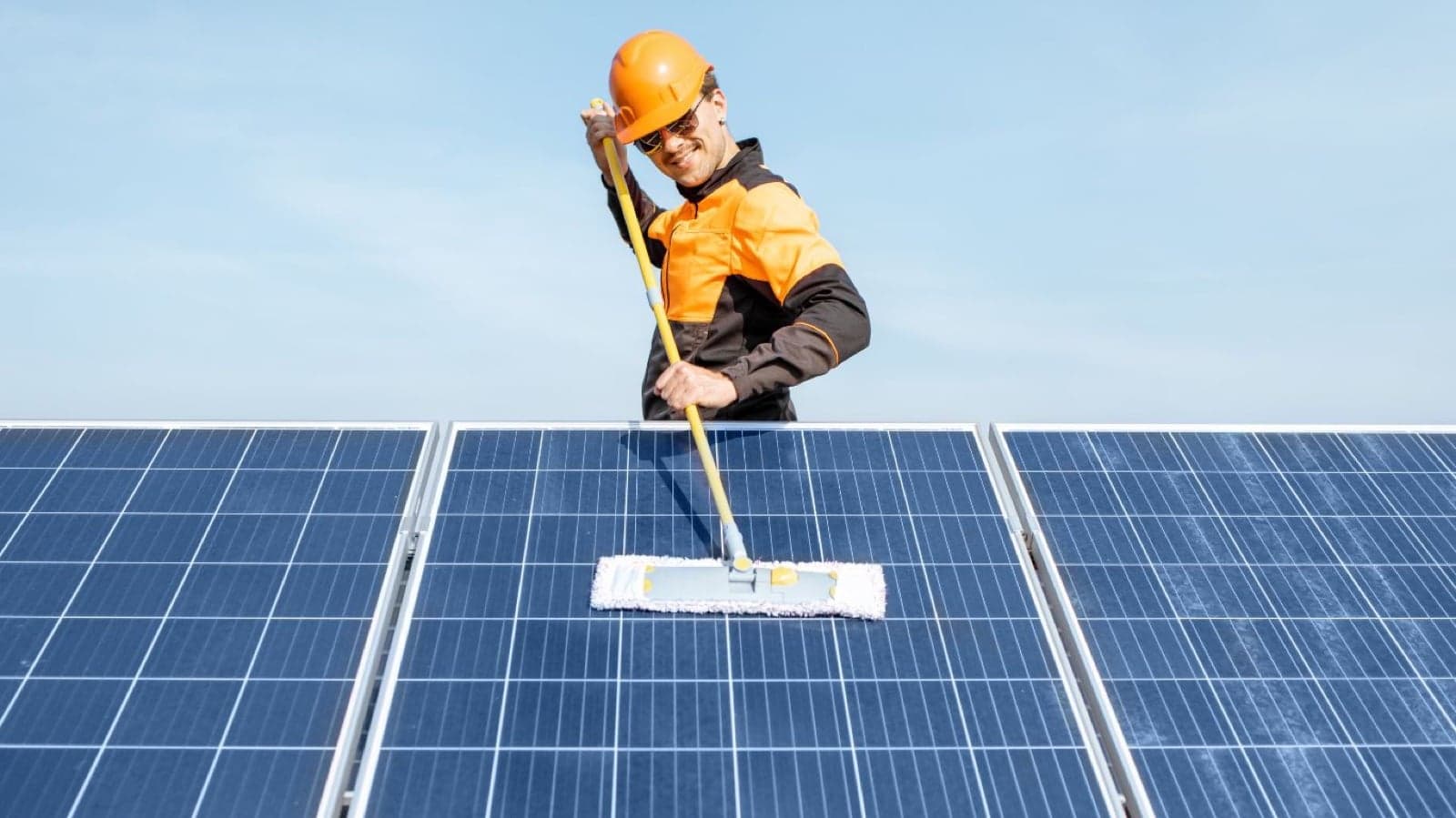 solar panel cleaning san diego
